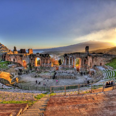 taormina teatro griego y etna